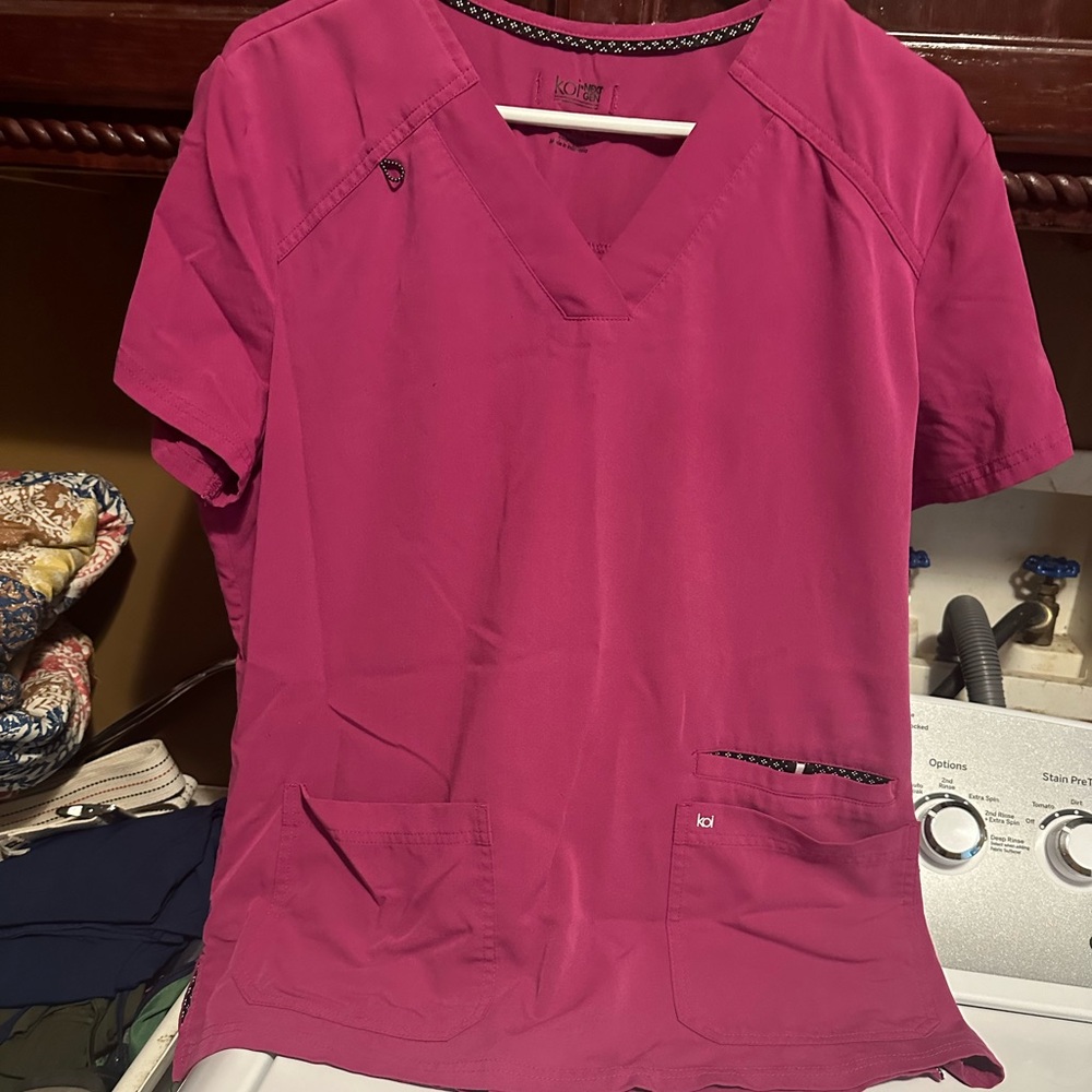 Koi Scrub top